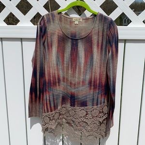 One World women’s top